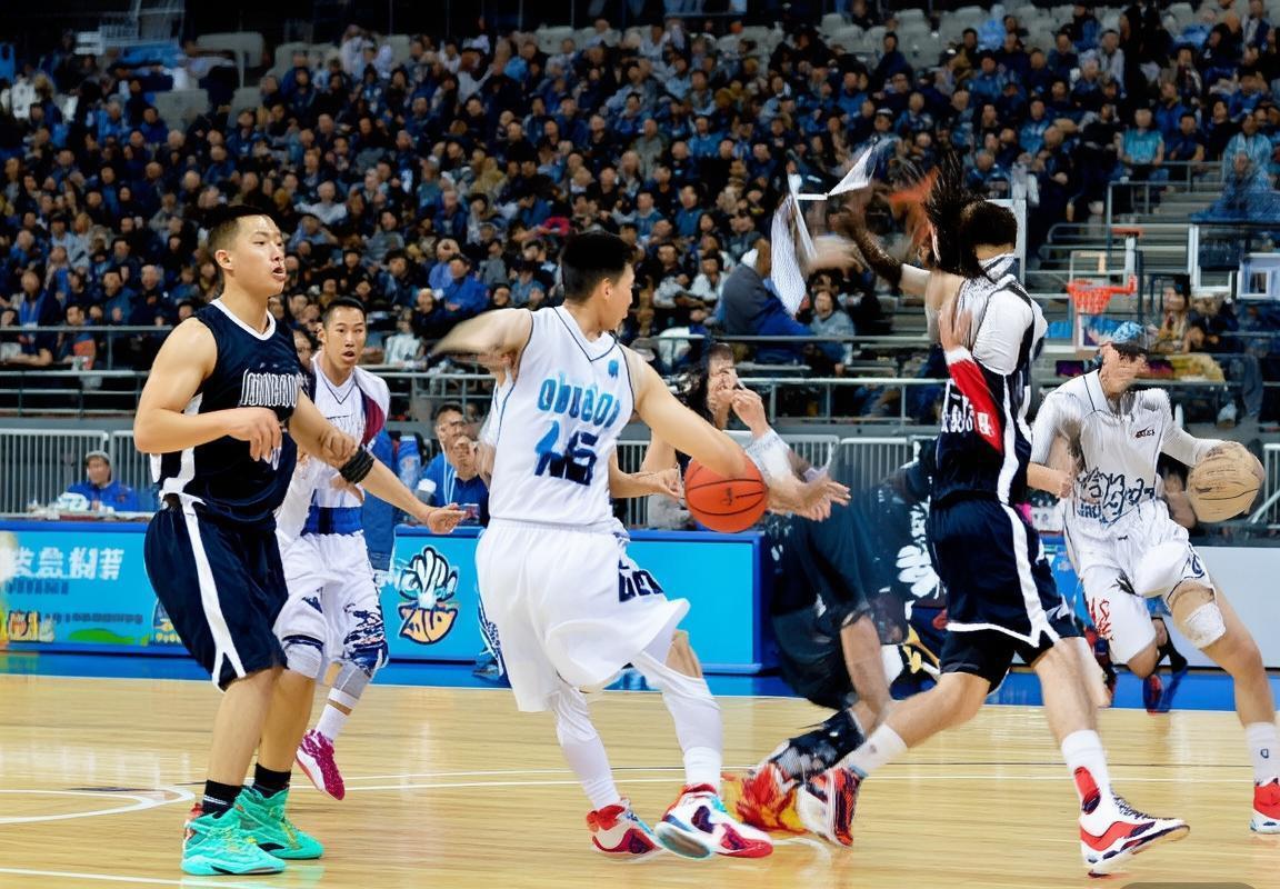 2016年CBA青岛VS佛山巅峰对决：激情燃烧的篮球盛宴(图3)